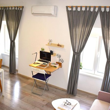 Apartman "Nicole" Pula Exterior foto