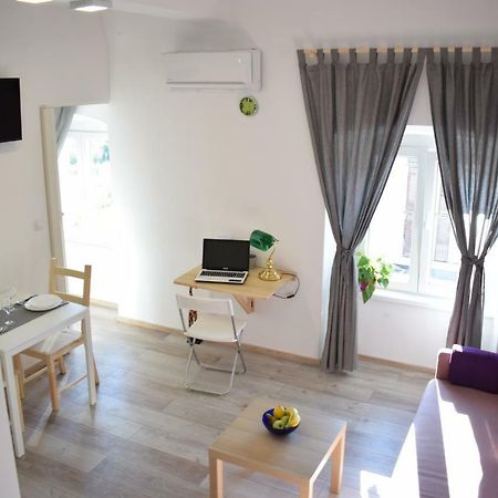 Apartman "Nicole" Pula Exterior foto